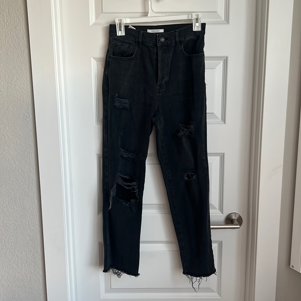 black ripped jeans, pacsun